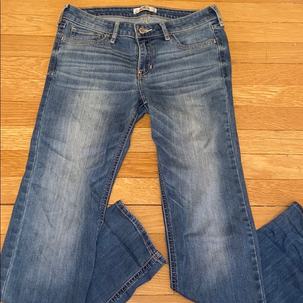 Size 7R jeans from hollister